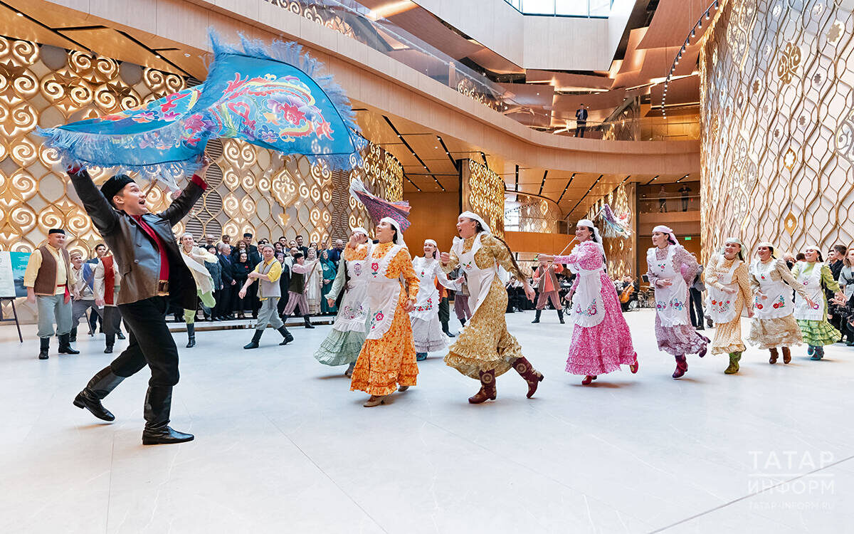 В Казани официально открыли новое здание театра Камала. Фото: © Салават Камалетдинов / «Татар-информ»