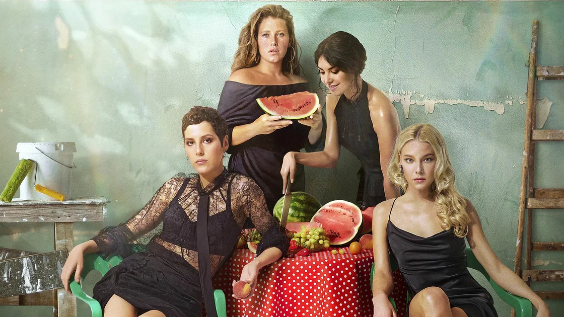 Постер из сериала "Чики" / фото: kinopoisk.ru