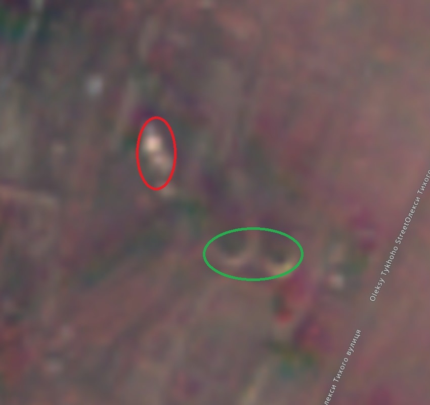 Дымит Краматорская ТЭЦ (красный овал). Зелёным обведены градирни