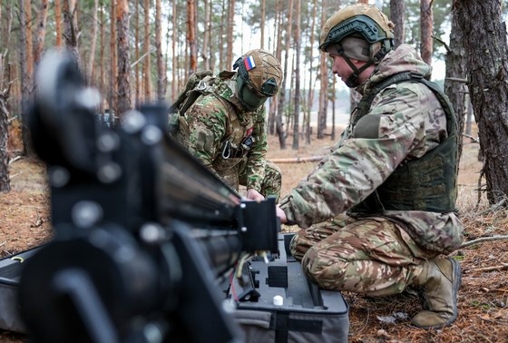    Военнослужащие подразделения БПЛА артиллерийской бригады РФ в зоне СВО