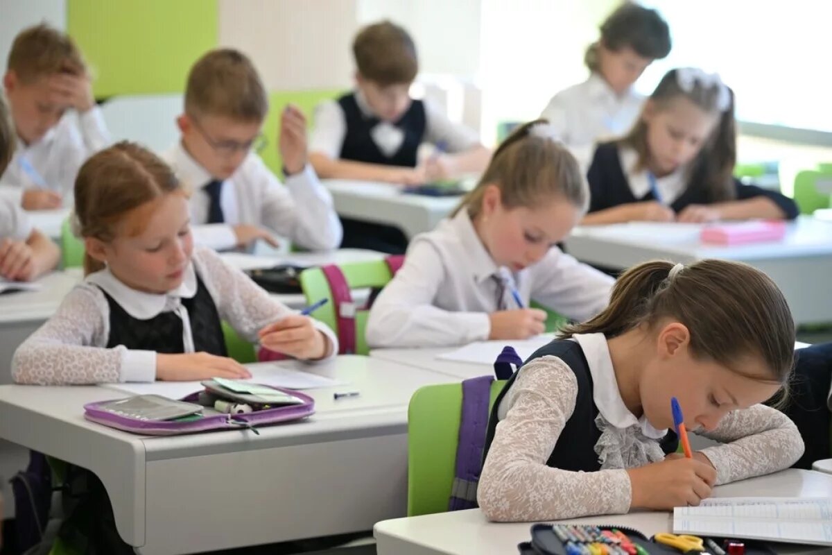    Как на праздник.