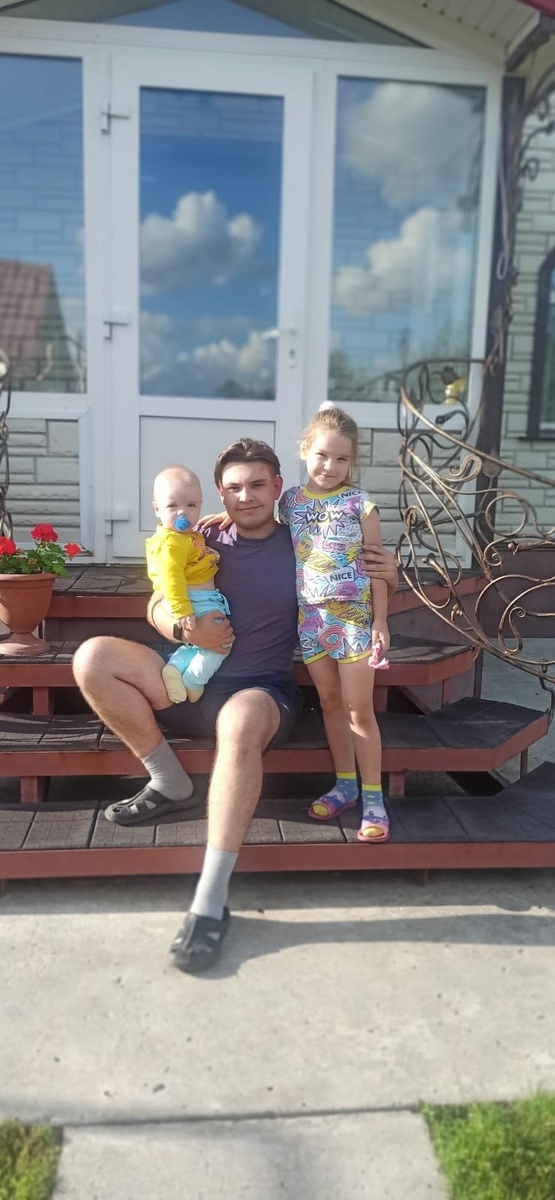 Провожаем старшего сына  в институт,  в Санкт-Петербург.