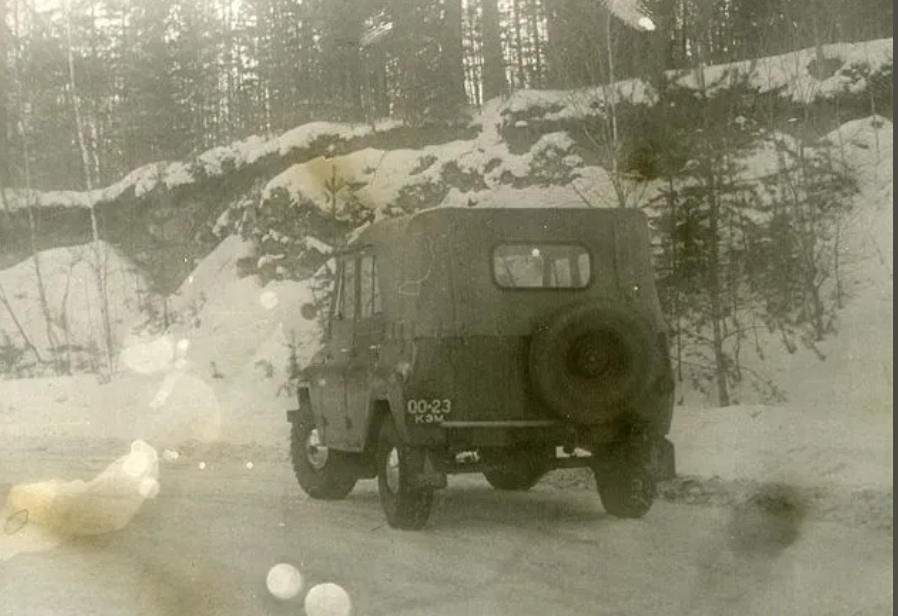 Фото автора. УАЗ–469. По дороге в Дивногорск.