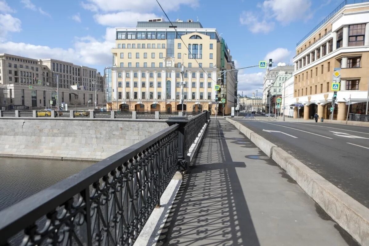    Вид на Лубочный переулок.