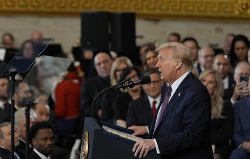 © AP Photo/ Julia Demaree Nikhinson, Pool