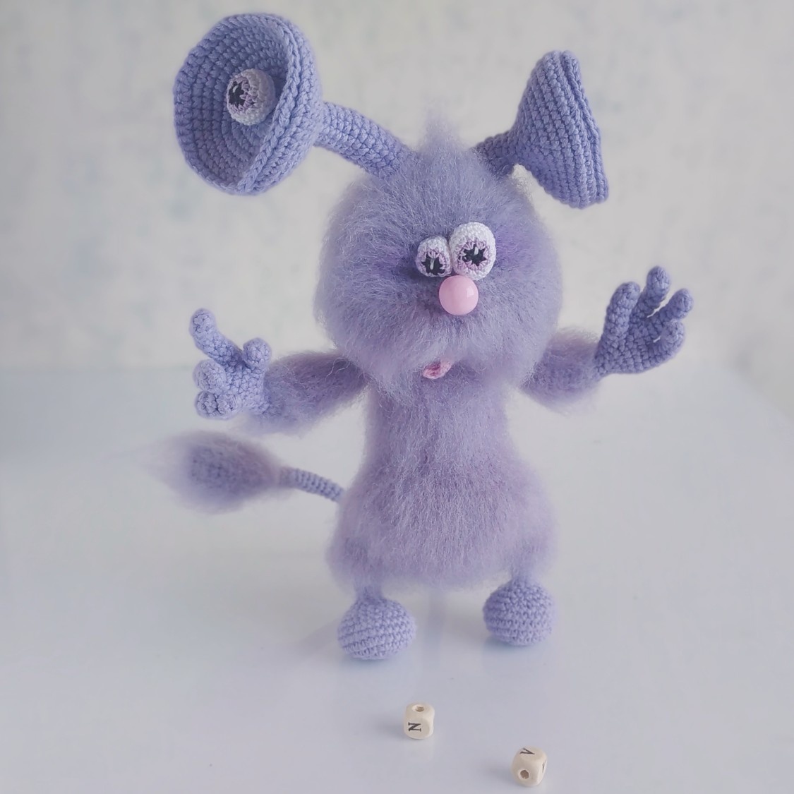 Шухерок длиннохвостый. Придумала и связала на конкурс. Вошли в шорт-лист с ним :)