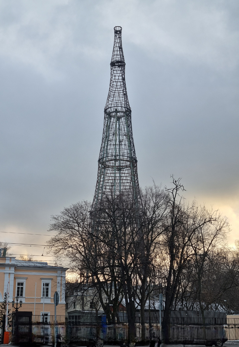 Шуховская башня. Фото автора статьи.
