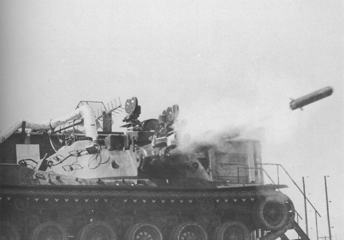 Прототип MBT-70 запускает MGM-51 Shillelagh. С программой его создания долго мучались, но в итоге закрыли. После чего началась новая программа, приведшая к появлению «Абрамса»