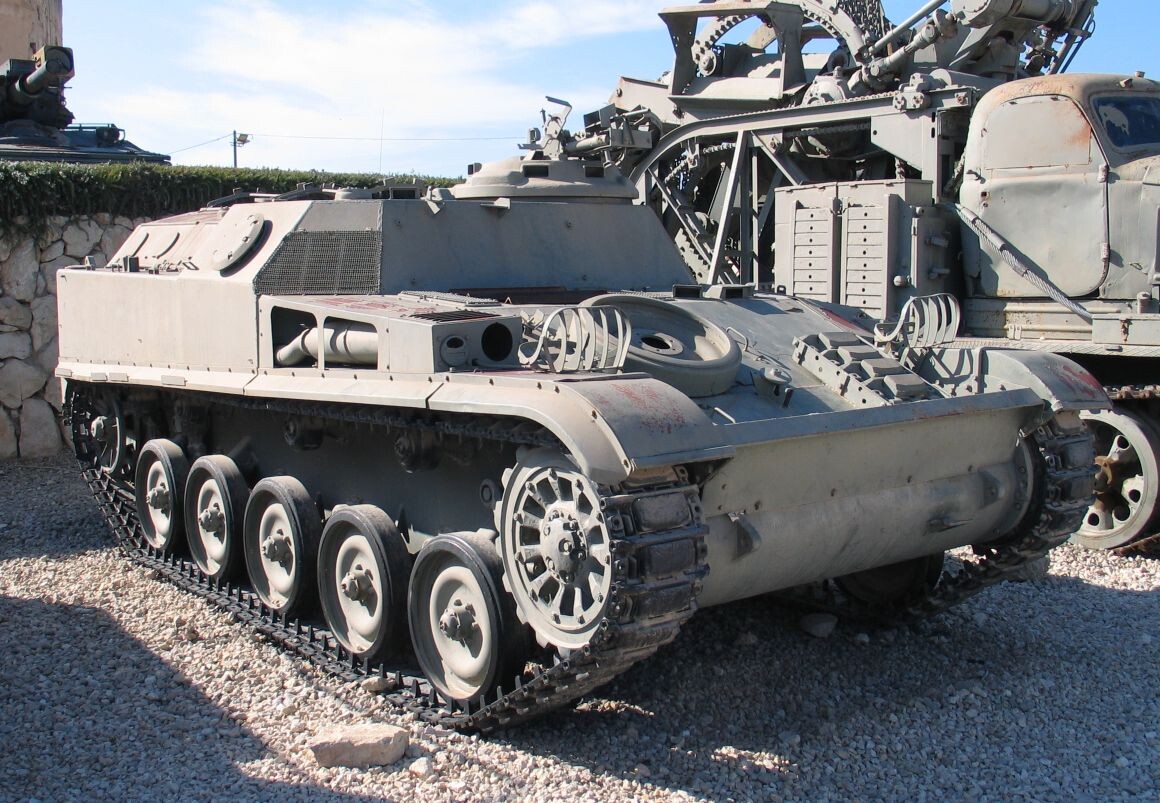 Бронетранспортер AMX-VCI