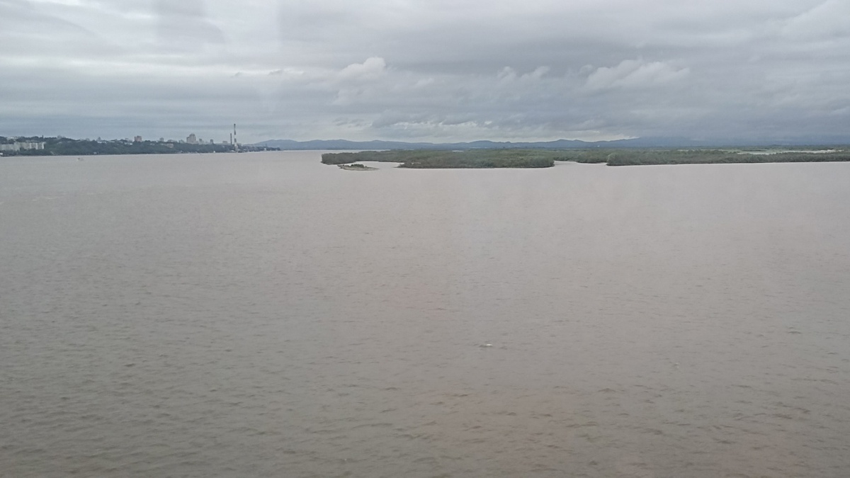 Переезжаем Амур по Хабаровскому мосту