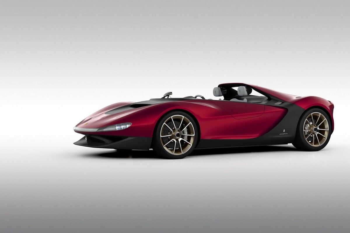 Цена: $3,2 млнМощность мотора: 605 л.с.Максимальная скорость: 320 км/чFerrari Sergio — уникальный итальянский двухдверный родстер, который был представлен в 2015 году. Этот автомобиль является модификацией концепт-кара Pininfarina Sergio, продемонстрированного в Женеве в 2013 году. Он был создан в честь 85-летия знаменитого итальянского ателье и в память о Сержио Пининфарине, который возглавлял компанию с 1961 по 2001 год. Серийная версия Ferrari Sergio была представлена через два года после презентации концепта. Автомобиль построен на базе Ferrari 458 Speciale Aperta и стал настоящим символом роскоши и решительности.