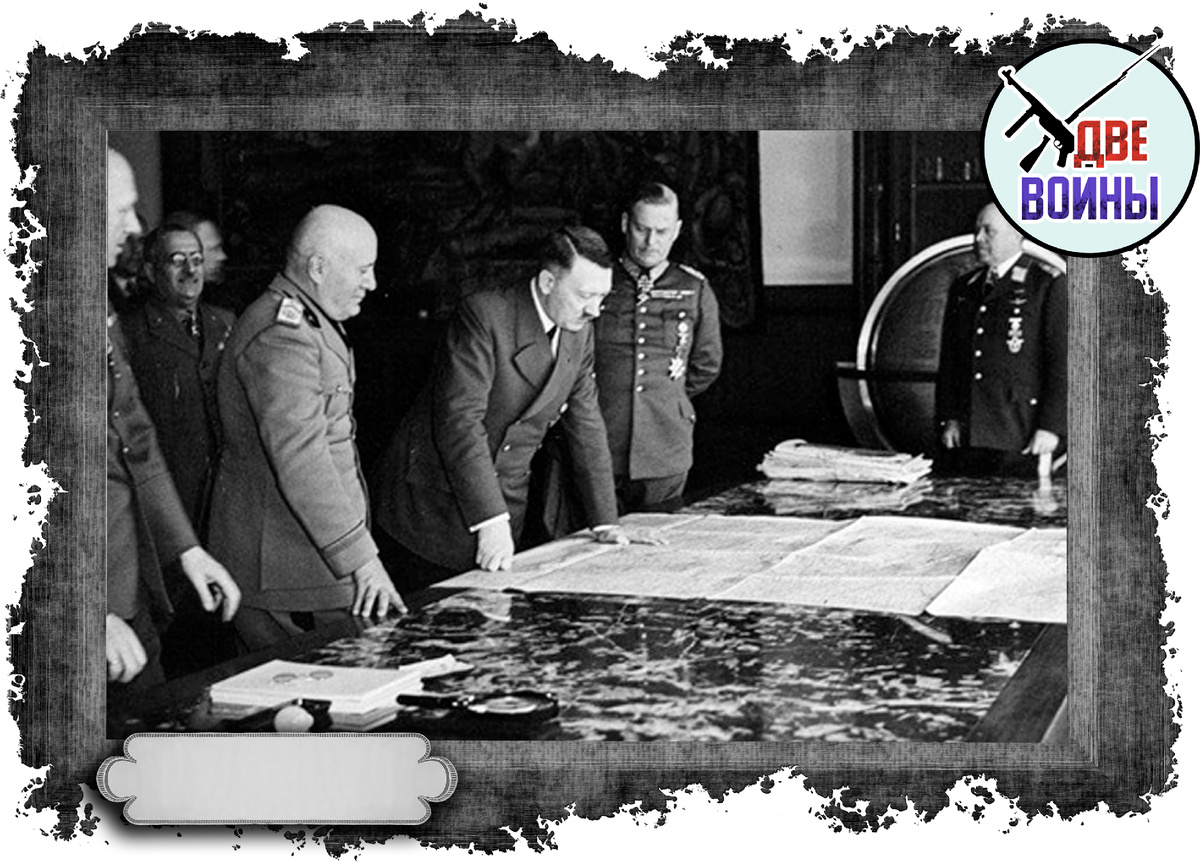 Гитлер над картой. Фото в свободном доступе.