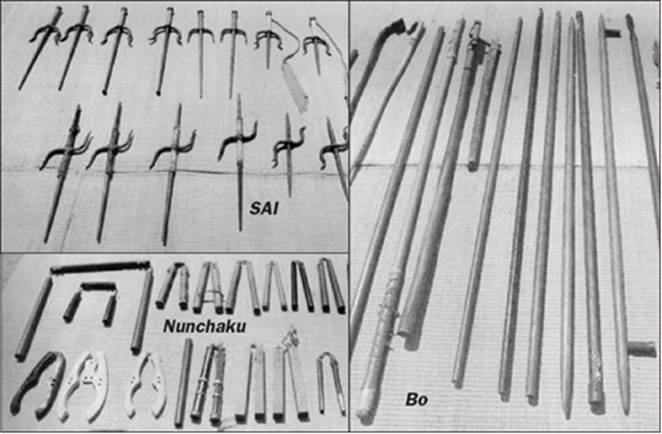 Впечатляющая коллекция оружия, принадлежащая Накамото Масахиро, основателю и шеф-инструктору Бунбукан додзё на Окинаве