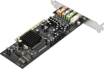 creative x-fi extreme gamer - моя первая звуковая карта, которая поразила разницей в звуке