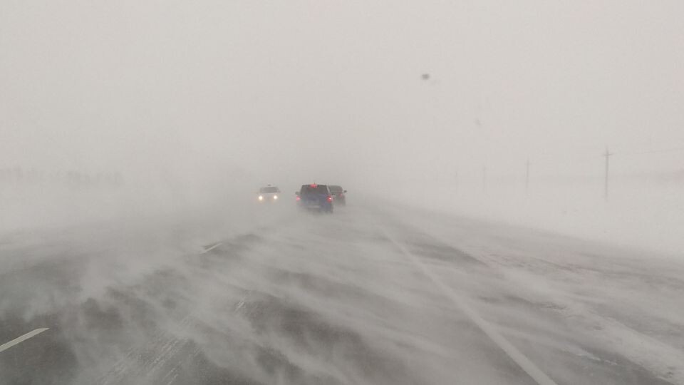    Трасса. Снег. Метель.. Источник: "Толк"