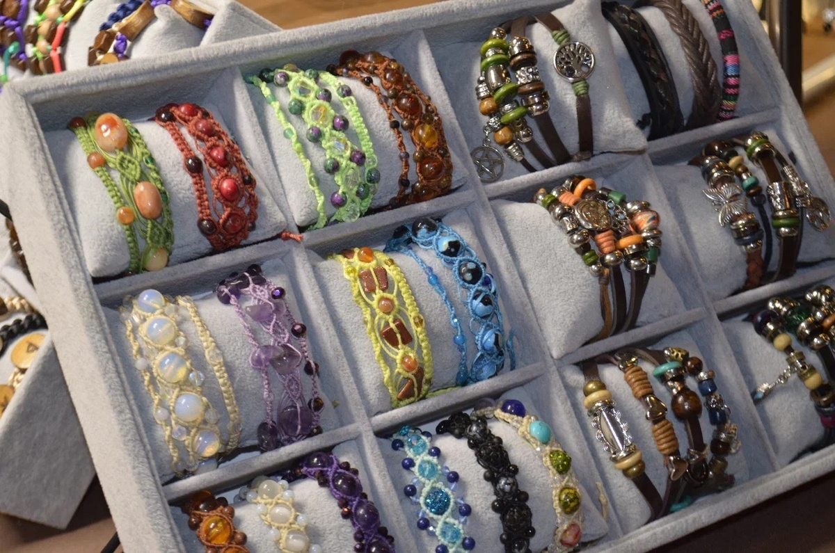 автор амулетов: Татьяна Ель.