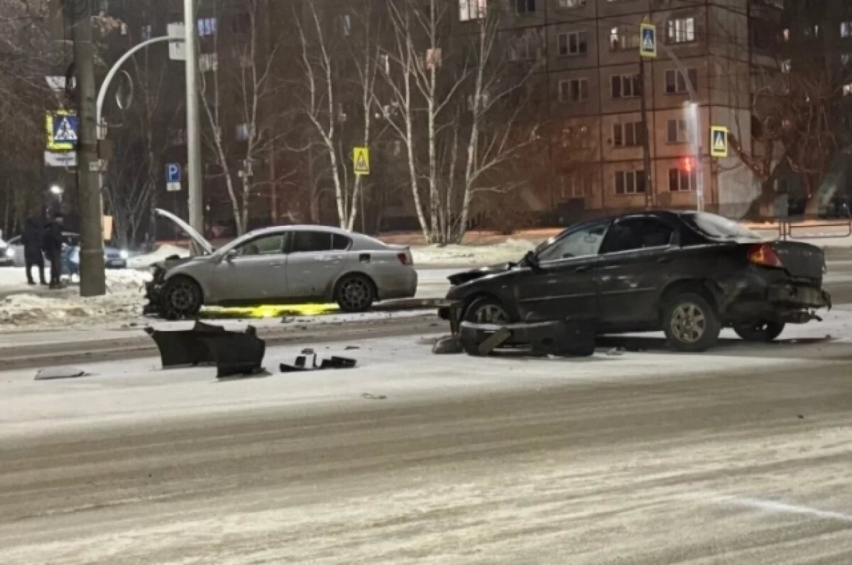    Водитель Kia пострадал в ДТП на Чайковского в Челябинске