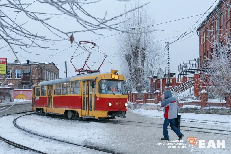    ЕАН. В рамках соглашения построят депо и закупят 80 вагонов