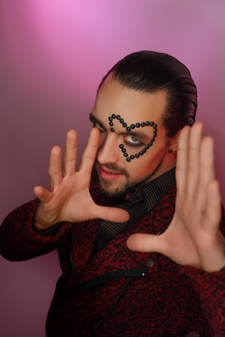 Магия дизайна не только начинается в осознанной системе, она начинается подсознательно 