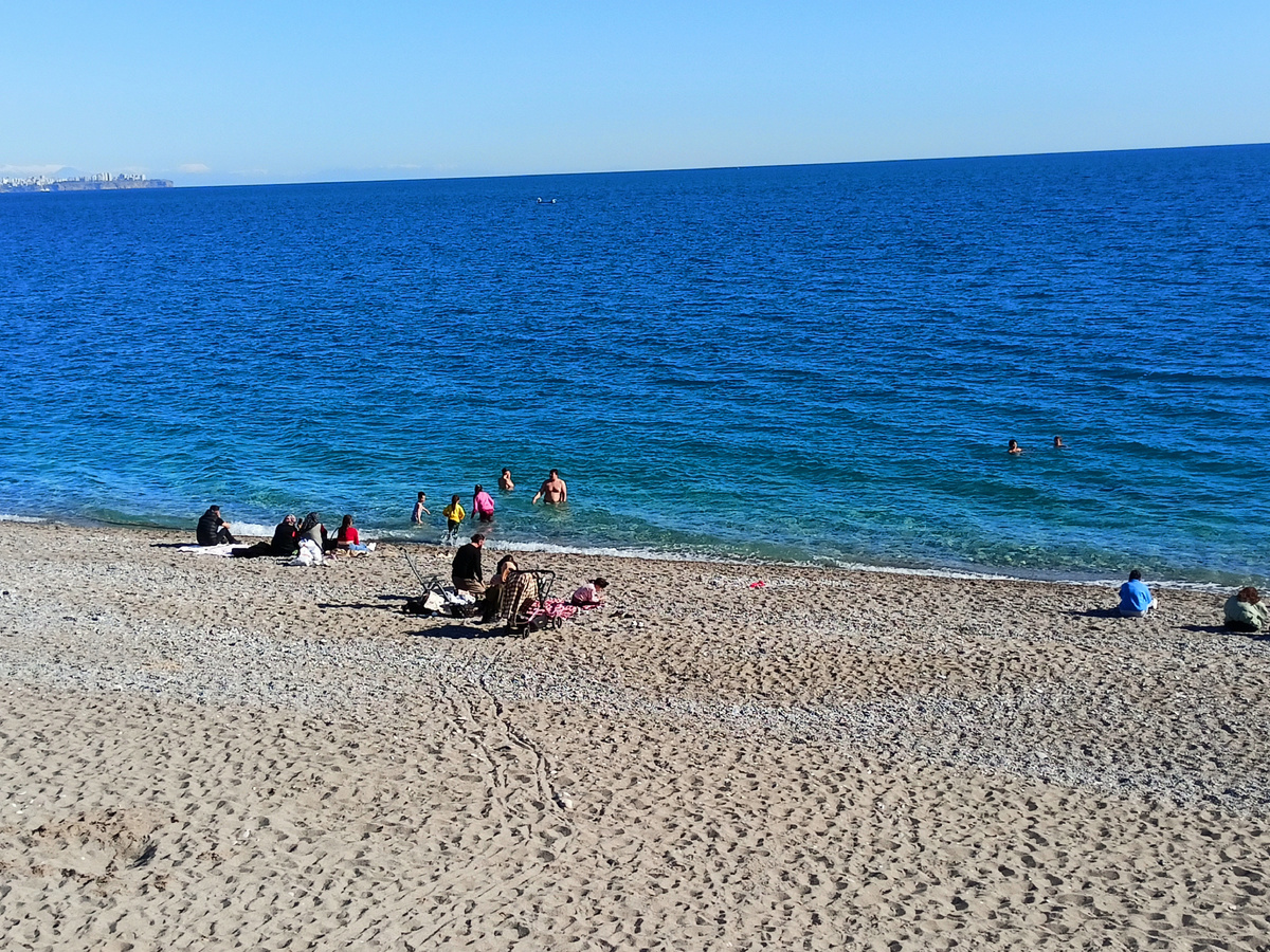 Анталья, январь 2025