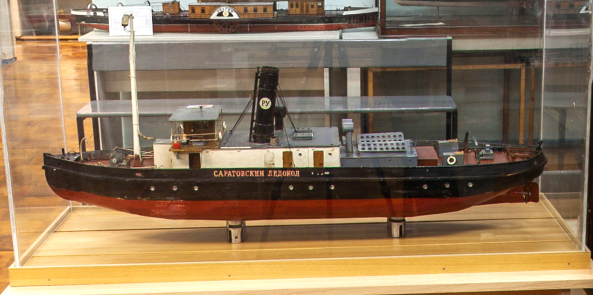 В Музее речного флота ВГУВТ выставлена модель «Саратовского ледокола». Фото музея.