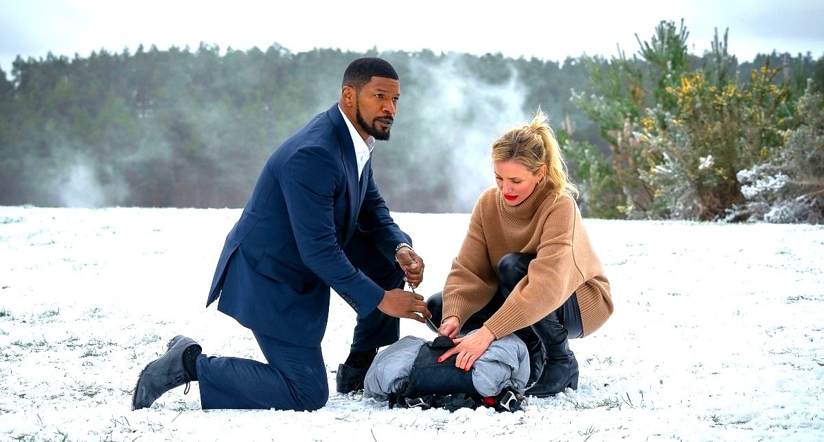 - Дорогая, а в этом твоём "Календаре огородника" насчёт посева редиски ничего не напутано? 