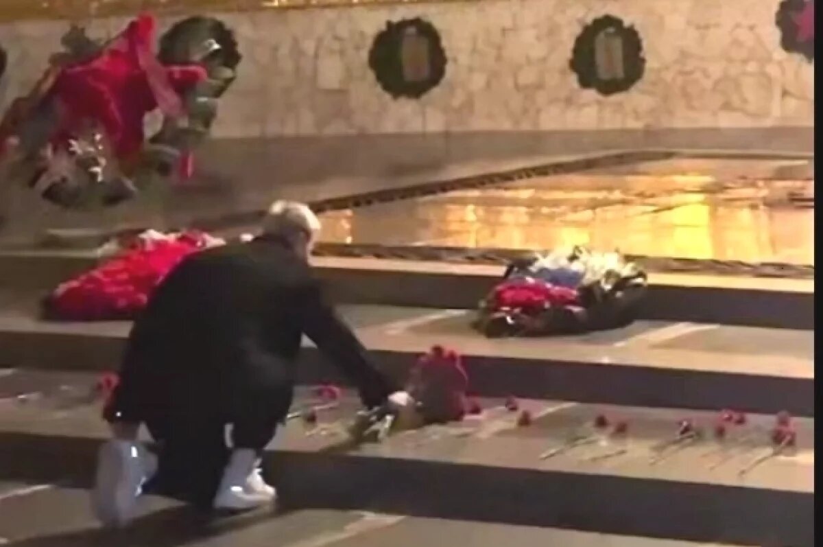    Shaman снял благодарственное видео волгоградцам на фоне Родины-матери