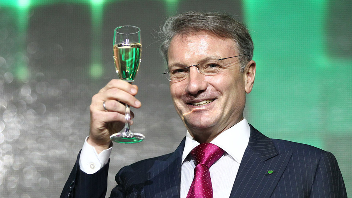 Банки снизили проценты по накопительным счетам, воспользовавшись праздниками