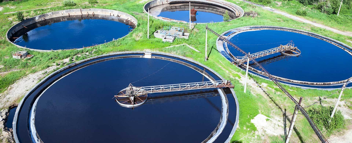 Очистка сточных вод химическим методом. Источник фото: яндекс картинки