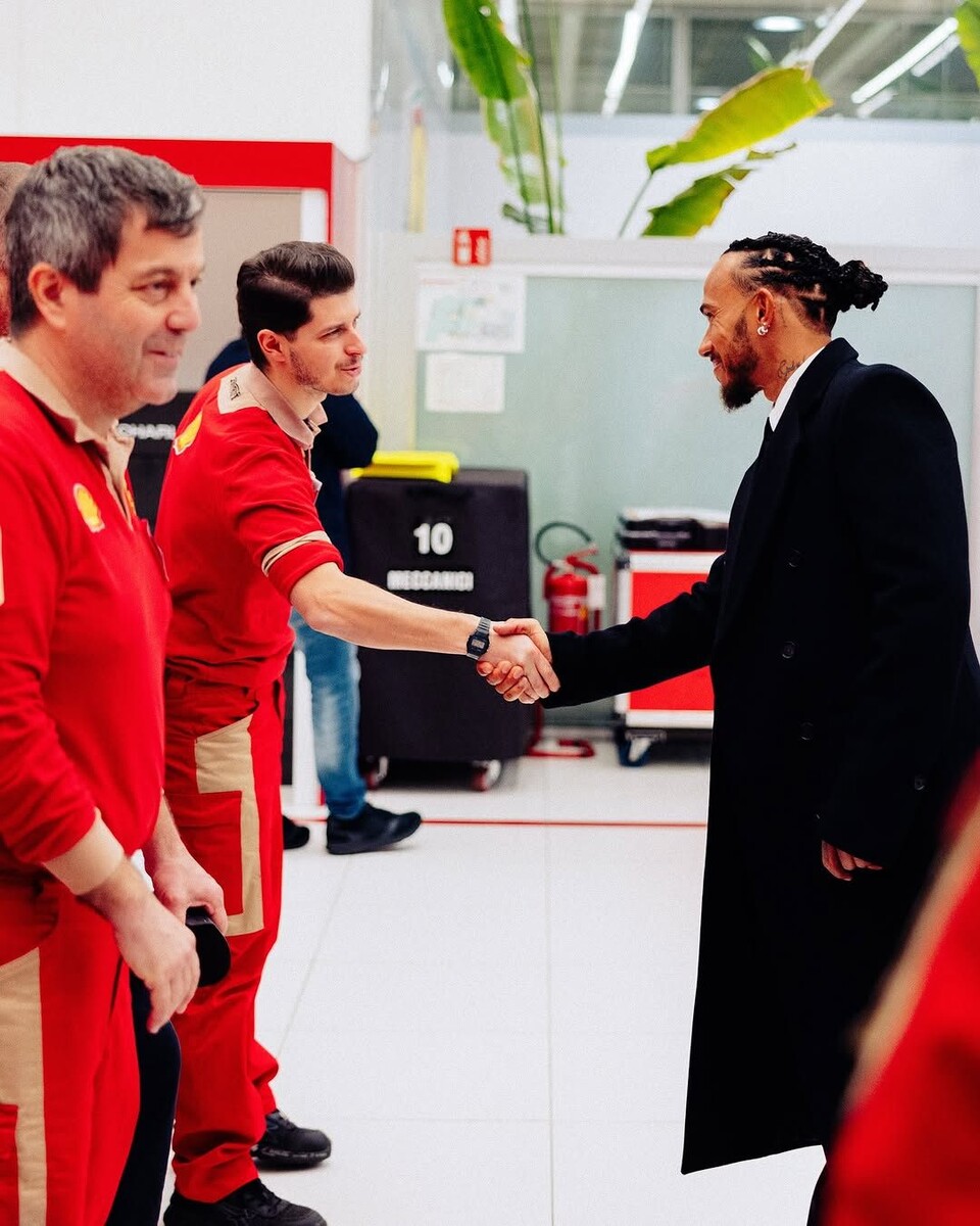    Льюис Хэмилтон в МаранеллоФото: Соцсети