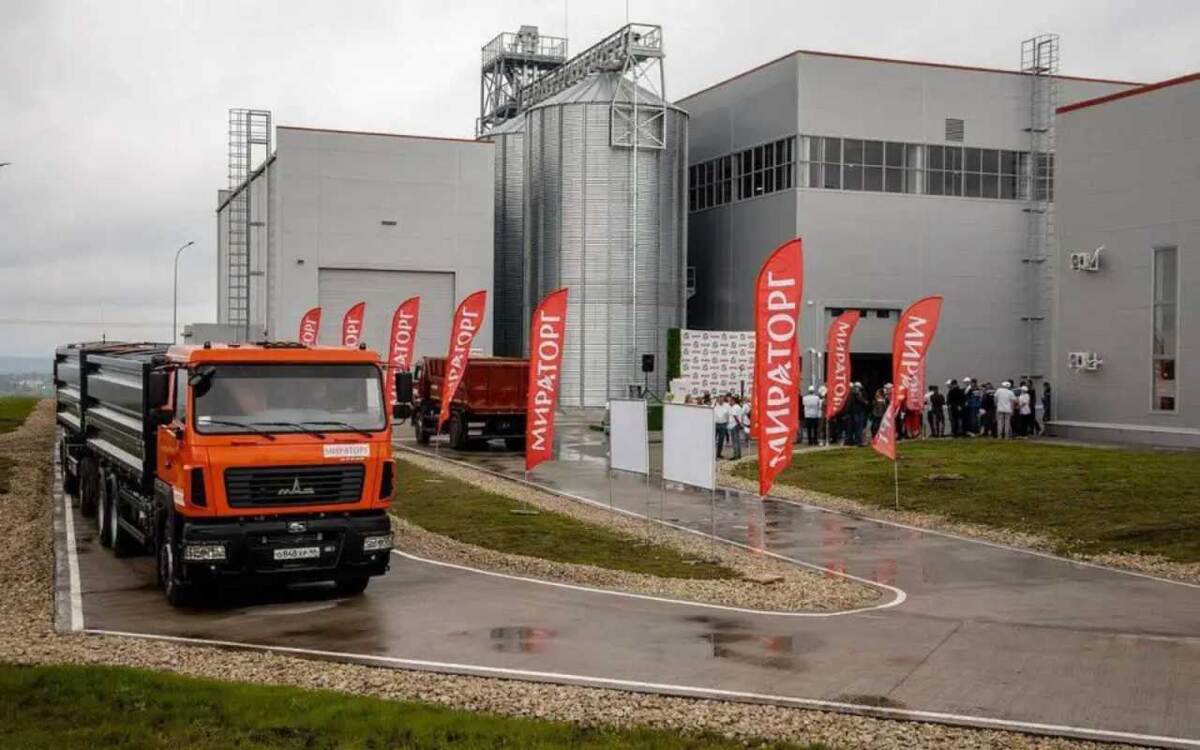    Суд принял жалобу от управделами президента на решение в споре с курской дочкой «Мираторга» Фото из соцсетей «Мираторга»