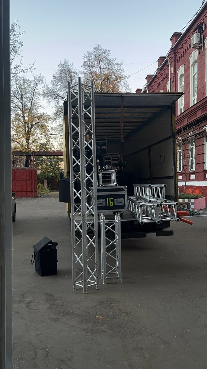 Доставка и установка оборудования