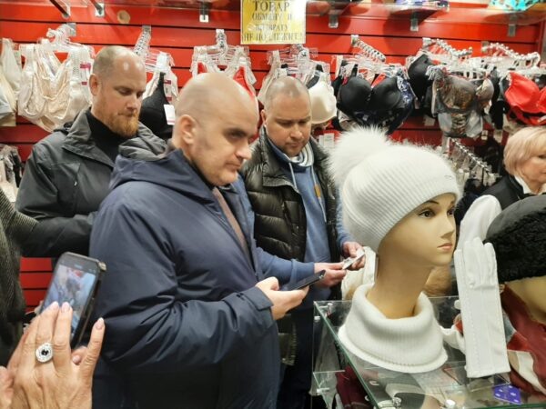 Группа «Честного знака» на объезде петербургских магазинов, где не могут справиться с маркировкой в декабре 2024 года