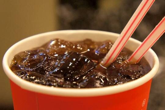    Трамп вернул в Овальный кабинет специальную кнопку для подачи диетической Coca-Cola