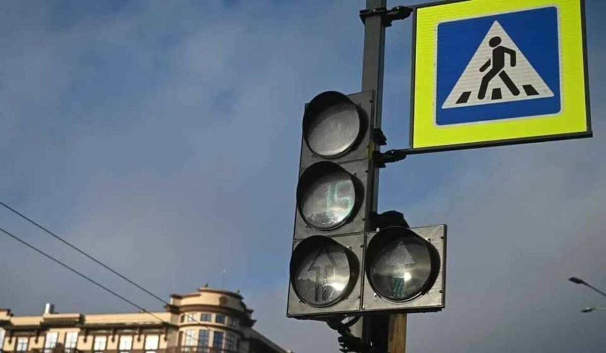     Светофор. Источник: kp.ru Автор фото: Алексей Булатов