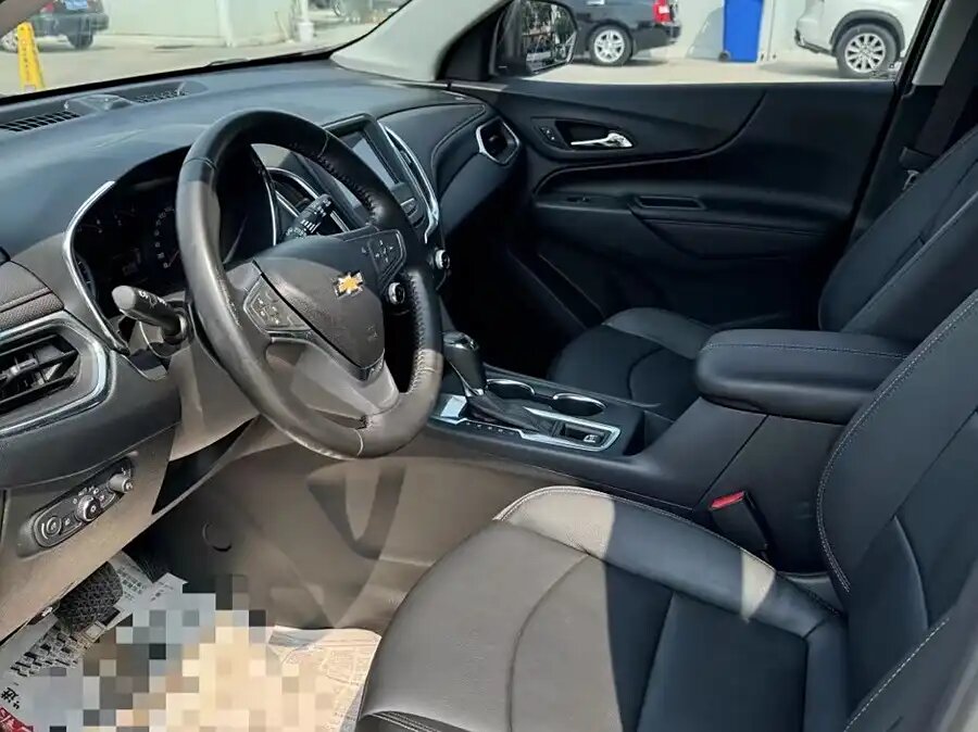 Кожаный салон Chevrolet Equinox