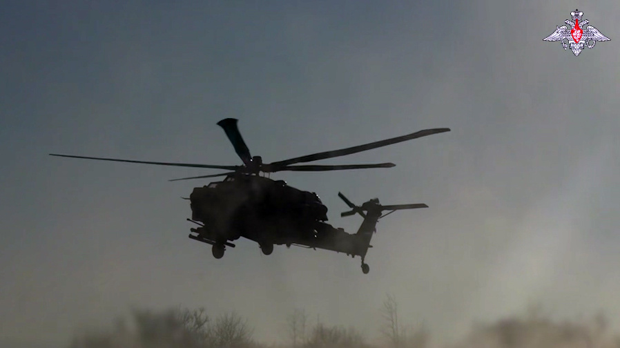    Ми-28НМ сорвал ротацию подразделений ВСУ в Курской области//Видео с официального ТГ-канала Минобороны