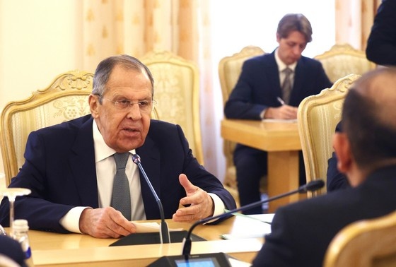    Сергей Лавров