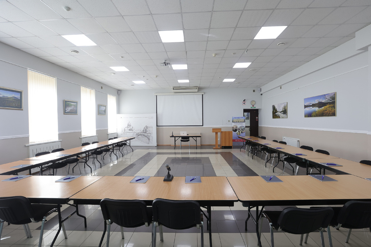 Разные варианты рассадки гостей