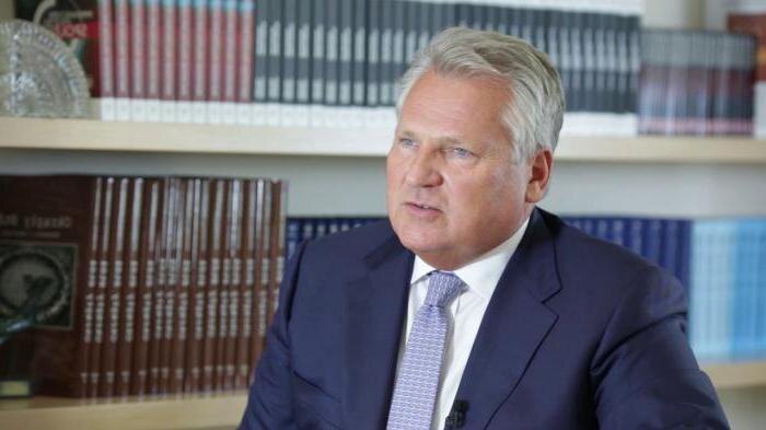    Экс-президент Польши заявил о слабых рычагах Трампа для давления на РФ по Украине