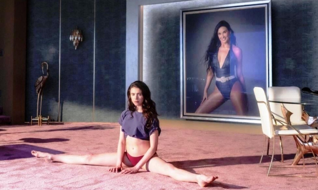 Вторая половинка Элизабет - красотка Сью