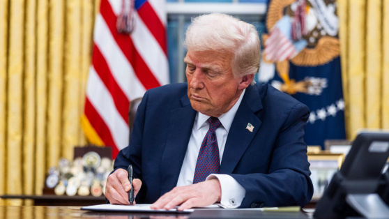    Трамп подписал указ о закрытии программ по разнообразию в федеральном правительстве США Виктория Шварц