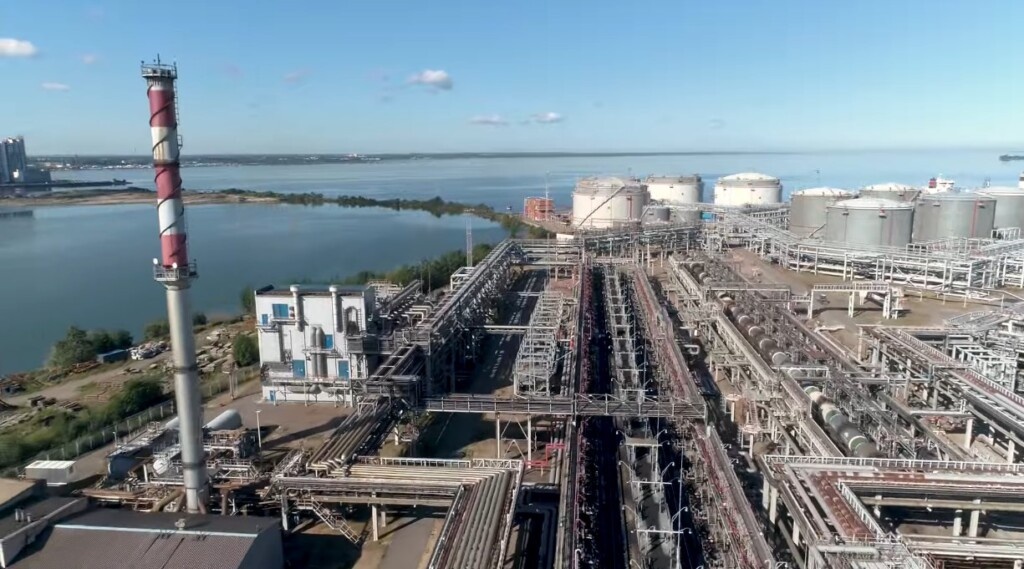 Фото: Pr Scr youtube.com / Петербургский Нефтяной Терминал