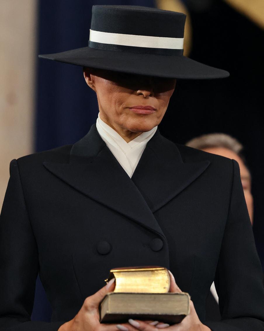 Мелания Трамп на церемонии инаугурации. @AFP