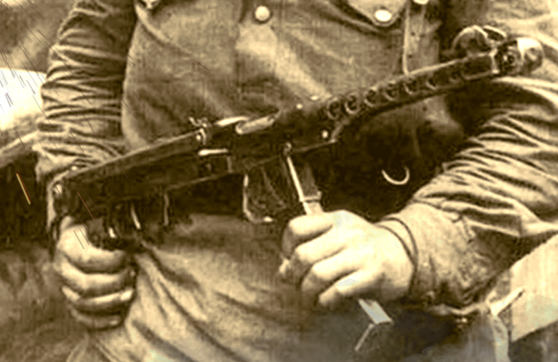 Одна из первых версий пистолета-пулемёта Судаева