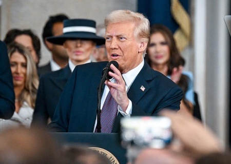    «Жёсткий и двойственный курс». Что говорят об инаугурационной речи Трампа?