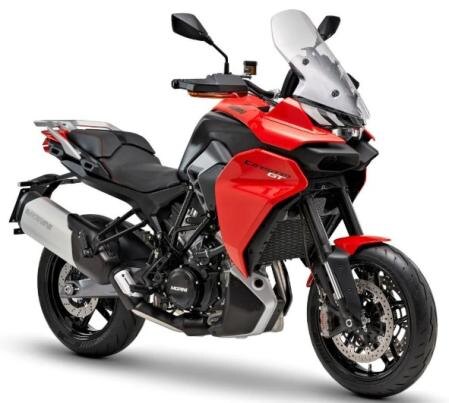 Corsaro GT хорошо оснащен и привлекателен.