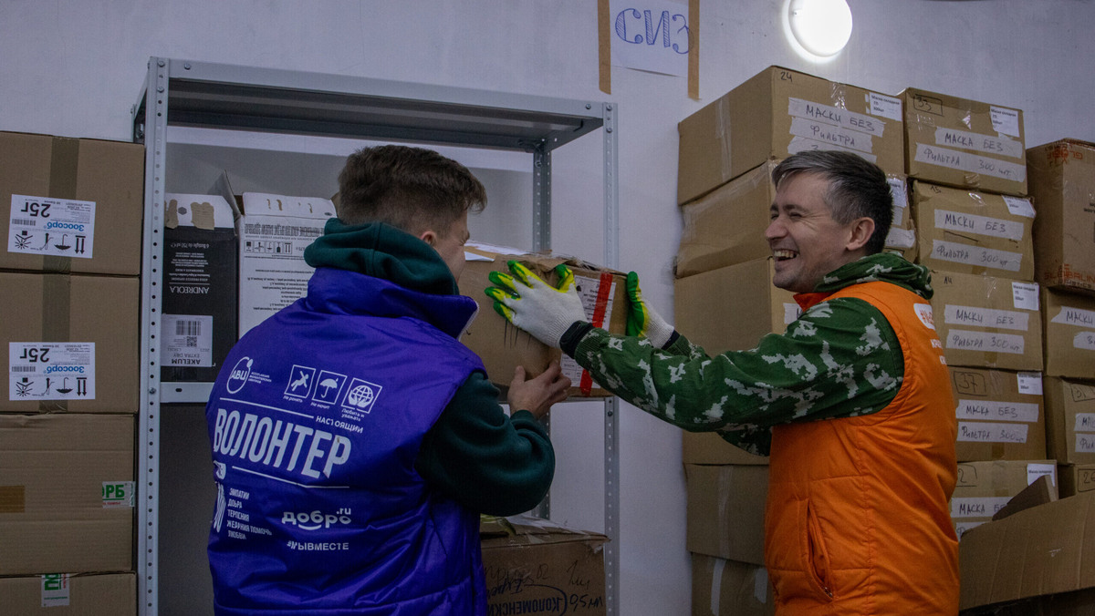    Добровольцы едут устранять последствия ЧС за свой счёт. Фото: штаб #МЫВМЕСТЕ