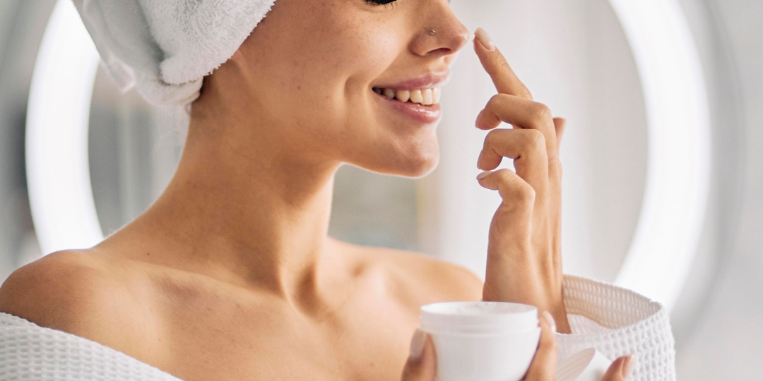 Уход за кожей по возрастам. 18+