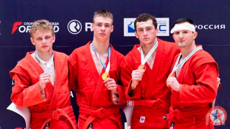    Курганинский самбист в числе сильнейших борцов России